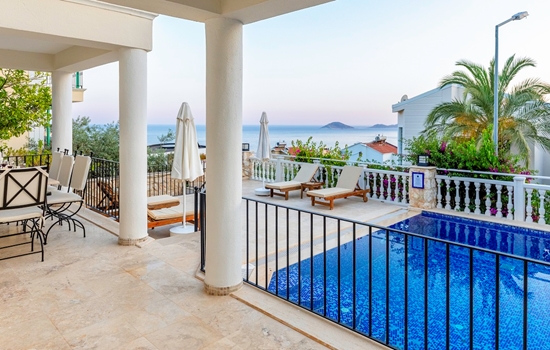 Aysel Kalamar Kalkan 15