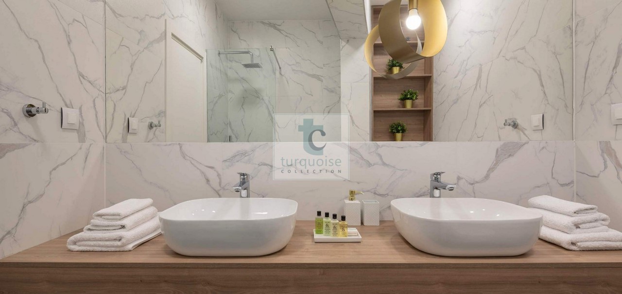 Villa Extravaganza 18