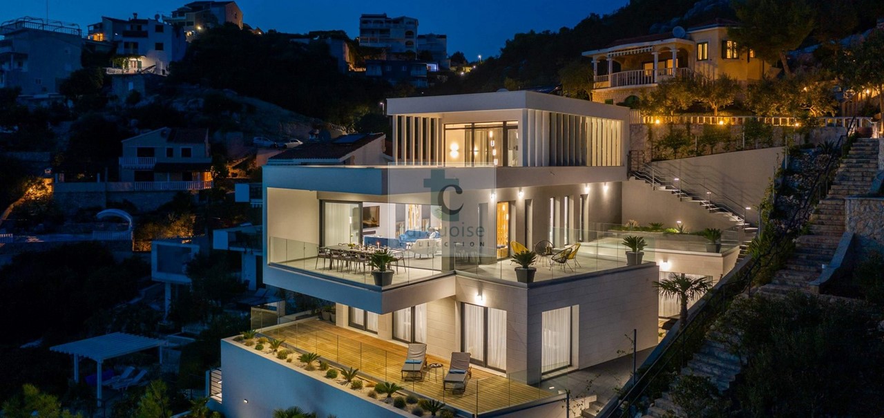 Villa Extravaganza 37