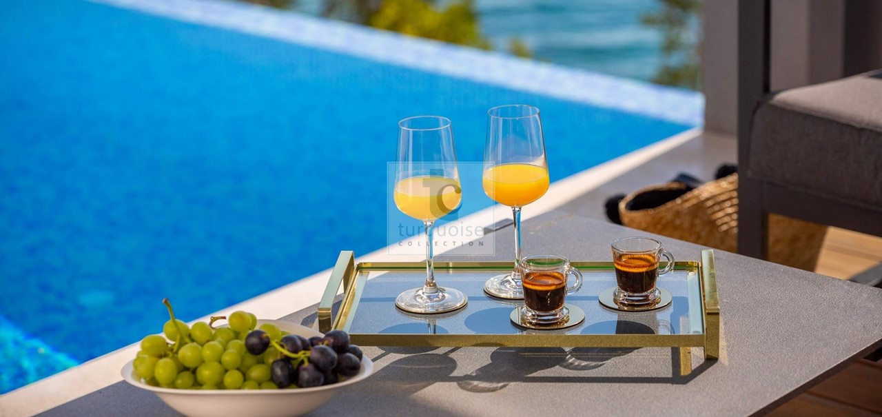 Villa Extravaganza 44