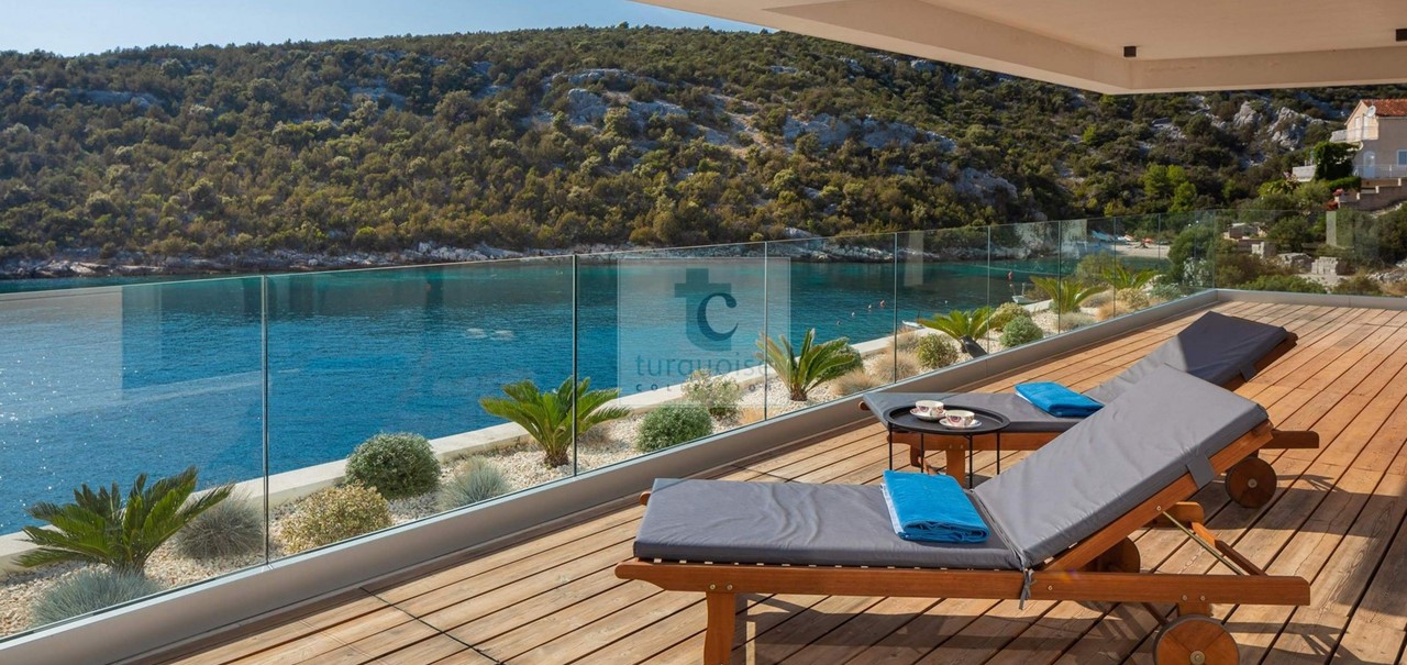 Villa Extravaganza 49