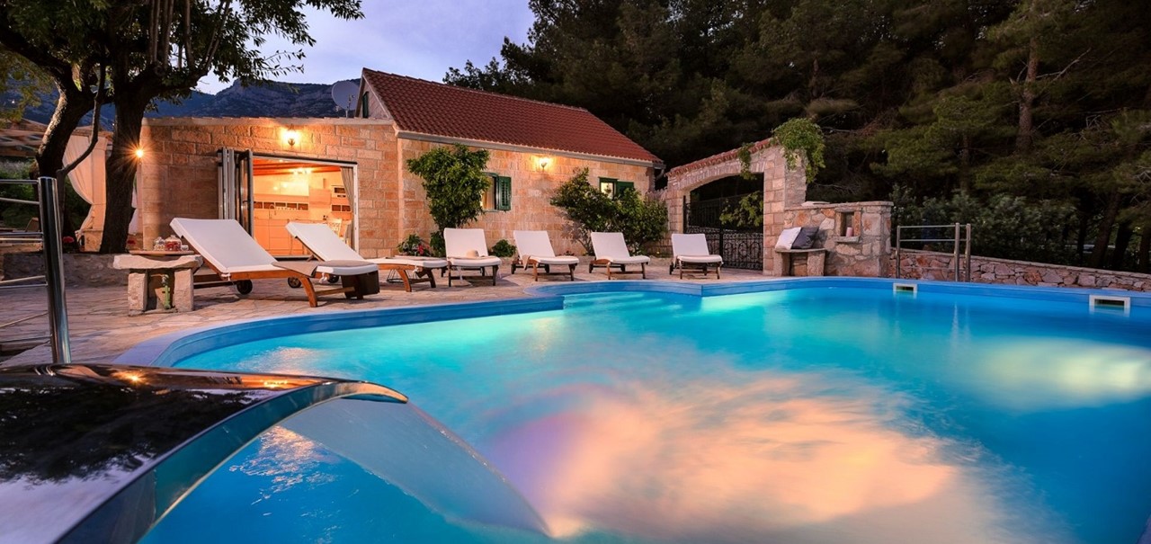 Villa On Bol Brac Island 1